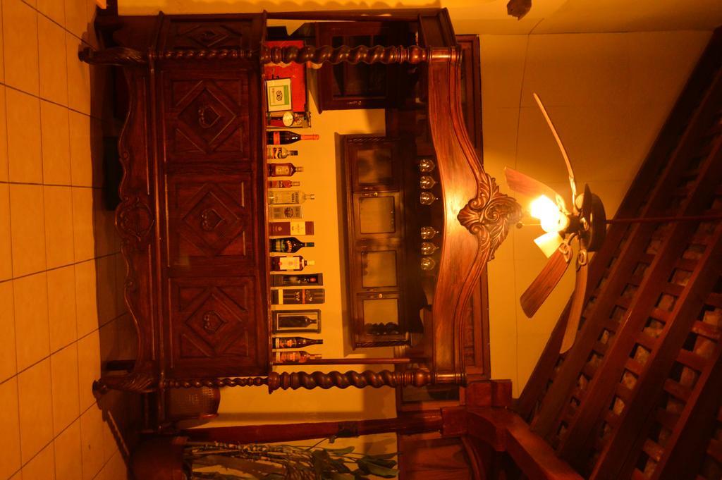 Hotel Real León Extérieur photo
