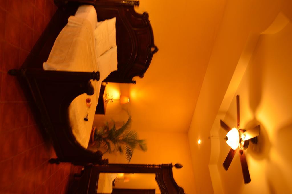Hotel Real León Chambre photo